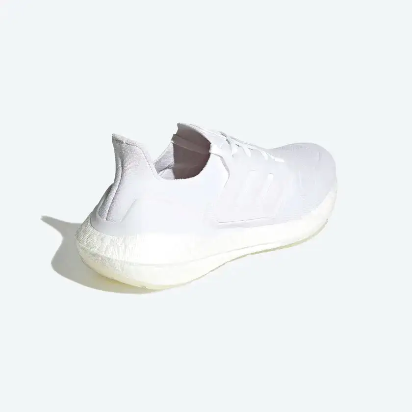 ADIDAS ULTRABOOST 22 SHOES