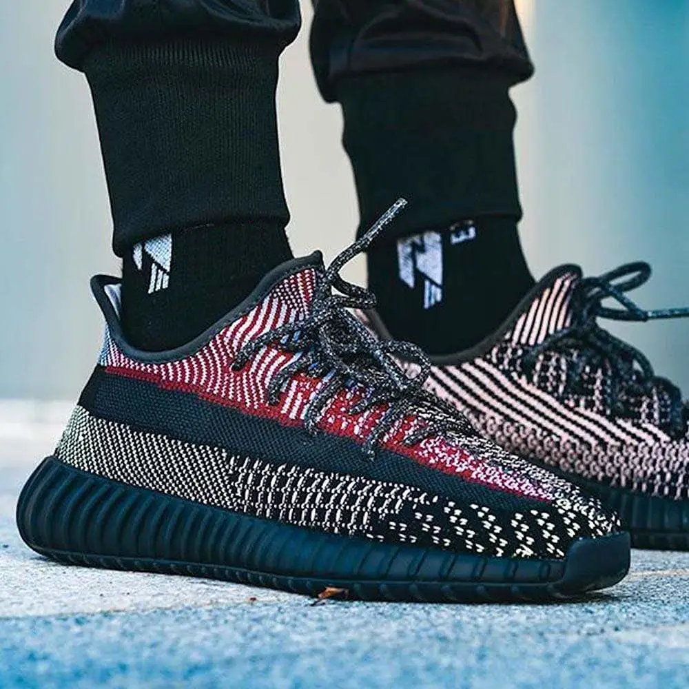 Adidas Yeezy Boost 350 V2 