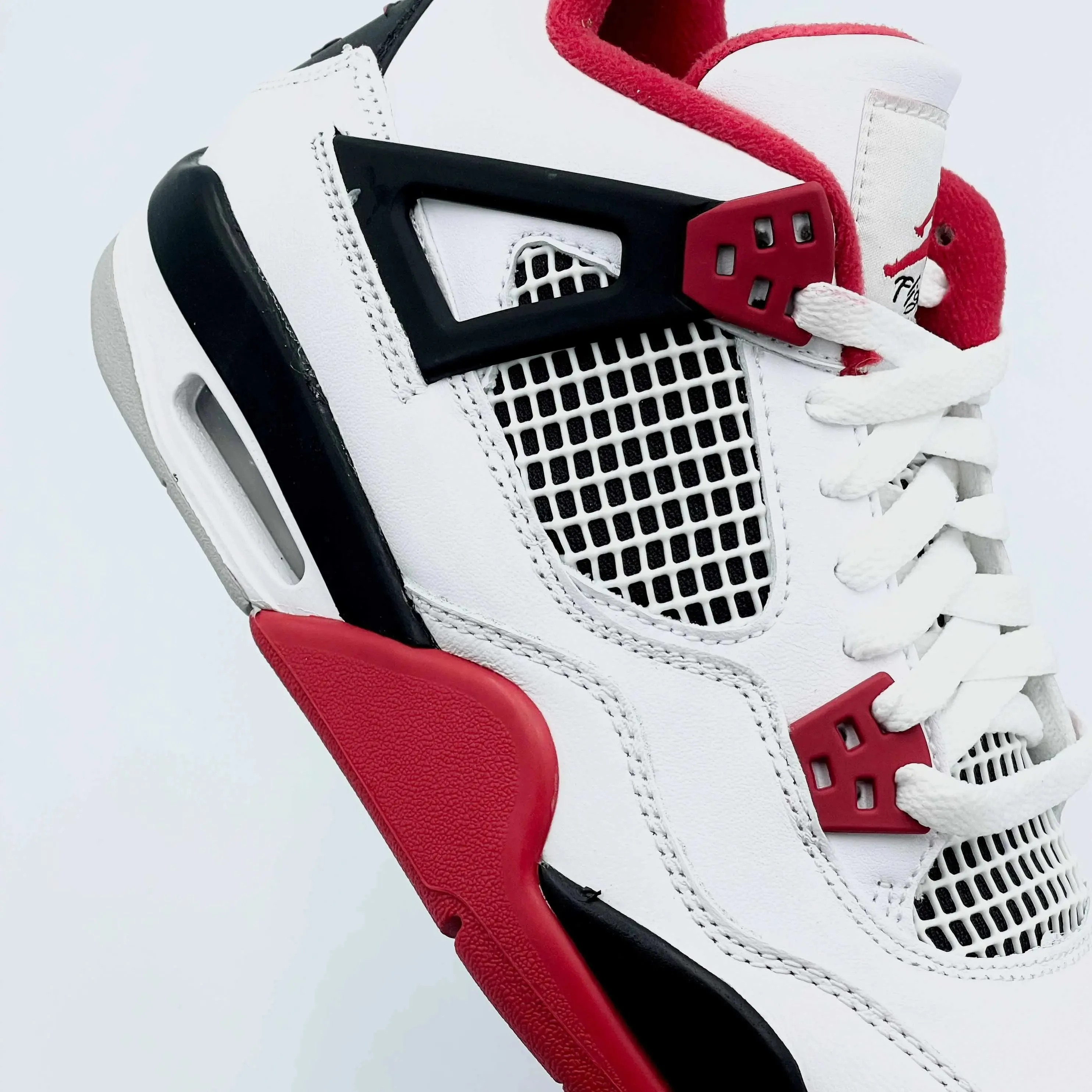 Jordan 4 Retro Fire Red