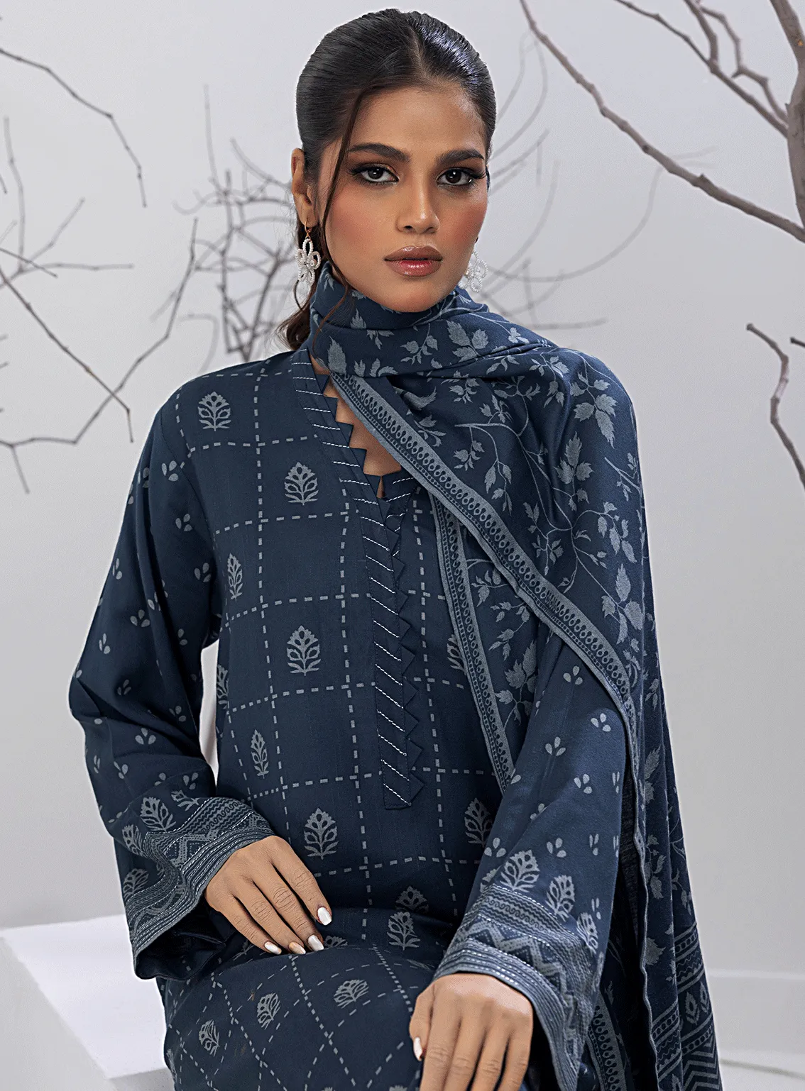 Lakhany Printed Cashmi Vool Unstitched 3 Piece Suit - LSM23CV LG-SR-0152-B