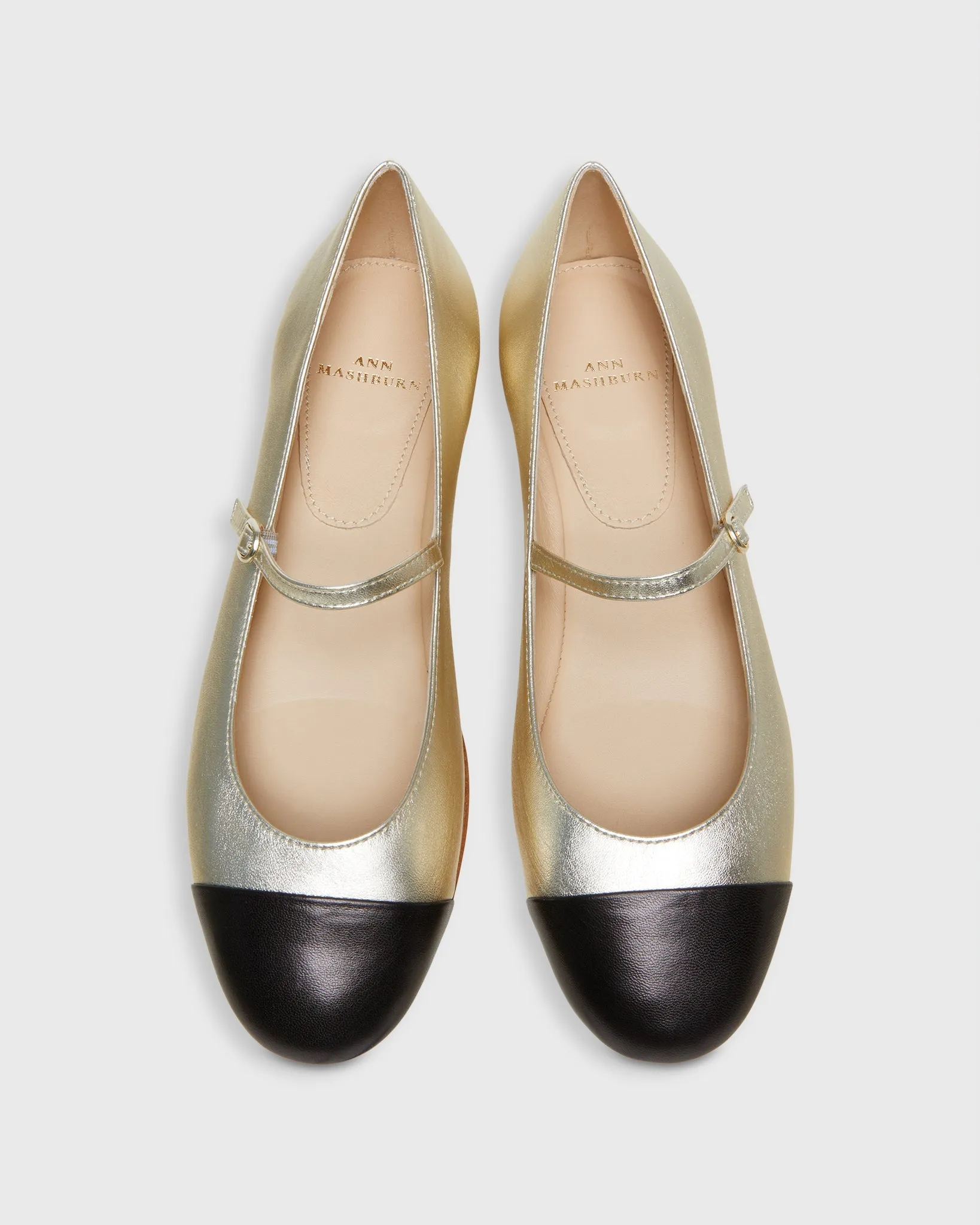 Two-Tone Mary Jane Ballet Flat in Platino/Black Leather